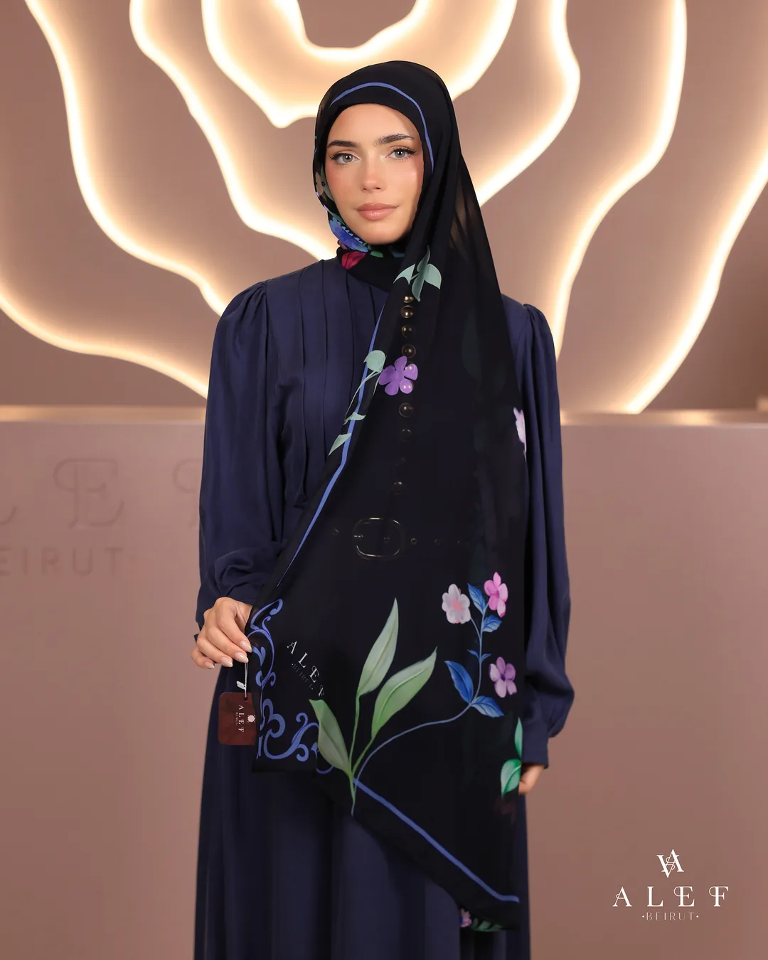 Artisana, Pure silk mandil, Navy